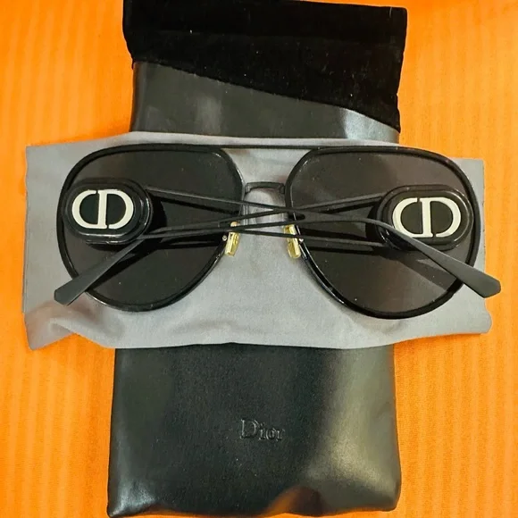 Dior Black Aviator Sunglasses Luxury Accessory - Picture 2 of 5